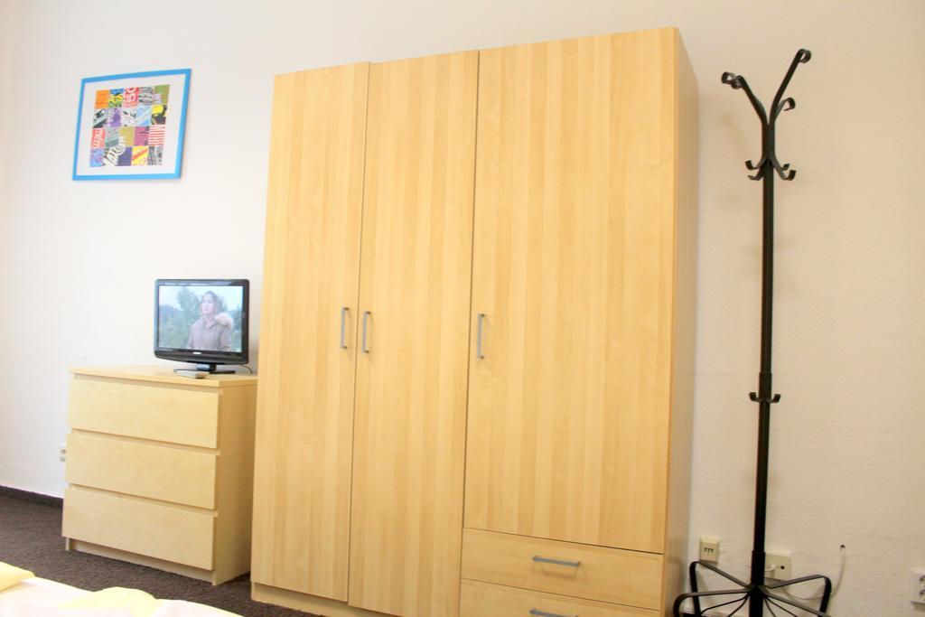 Pension Central Hostel برلين المظهر الخارجي الصورة