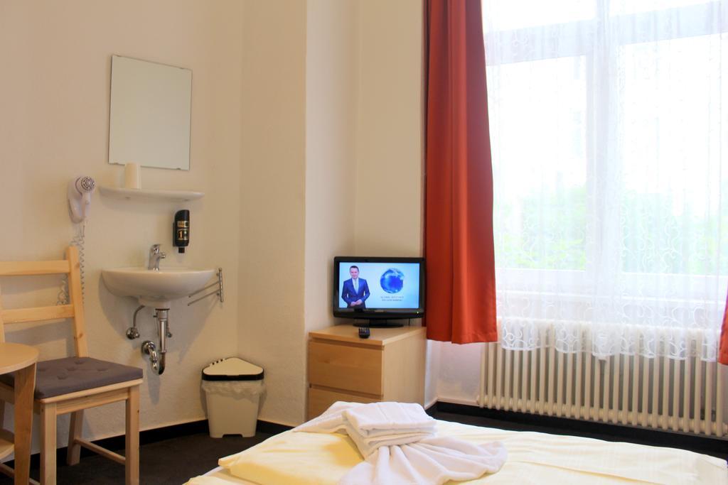Pension Central Hostel برلين المظهر الخارجي الصورة